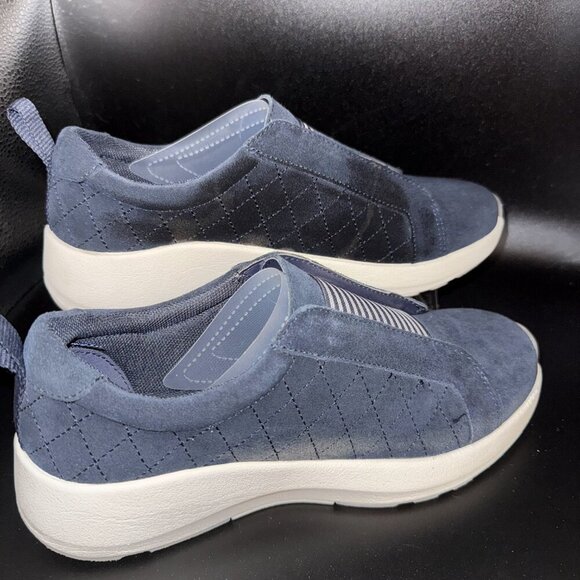 Lands’ End Women’s Comfort Slip-On – Size 6.5 B – Navy Blue - Picture 2 of 6